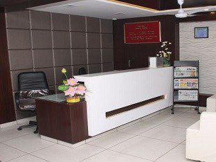 Hotel Royal Pride Ahmedabad Exteriör bild